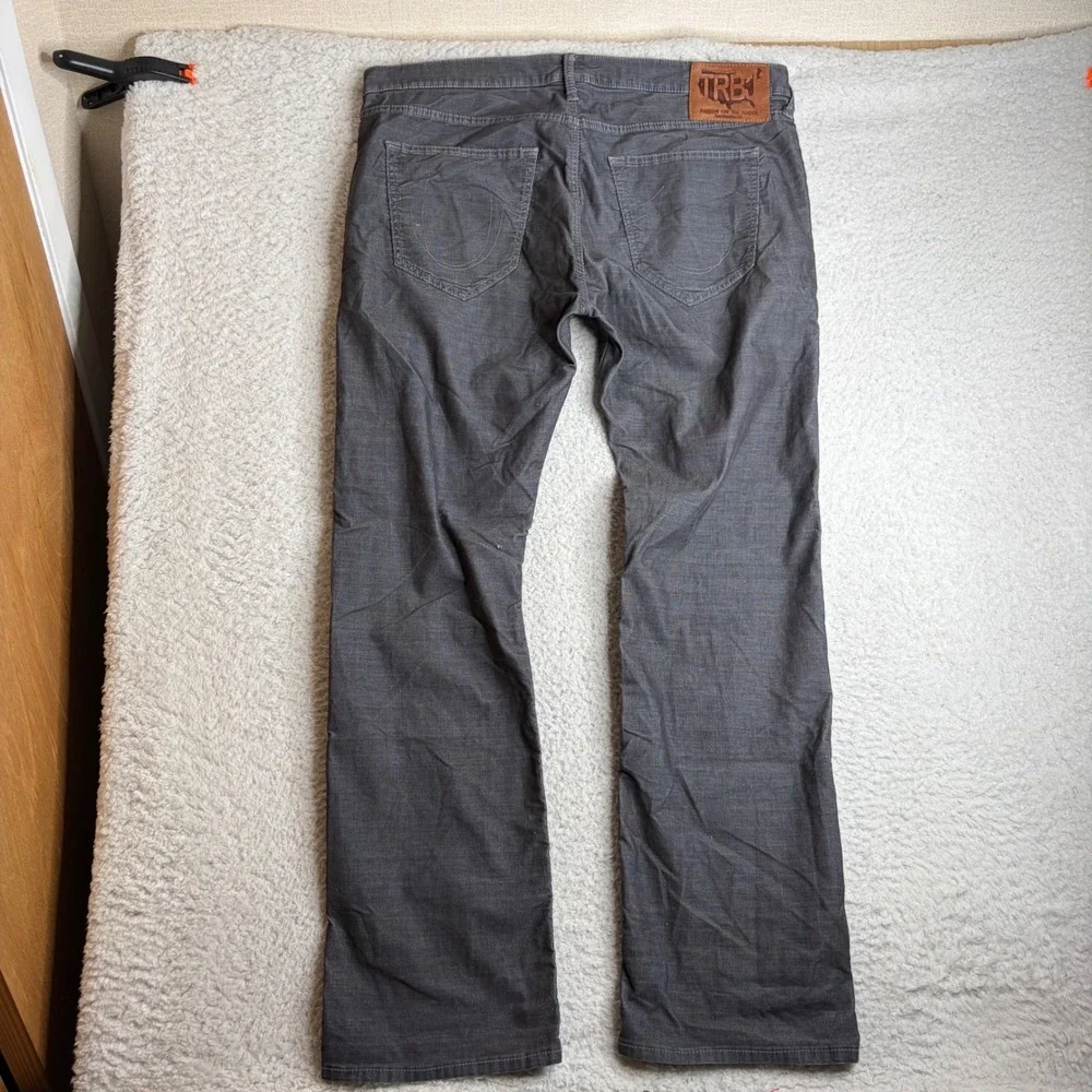 True Religion Mens Gray Corduroy Straight Leg Pants Size 38x32 TRBJ Logo Patch